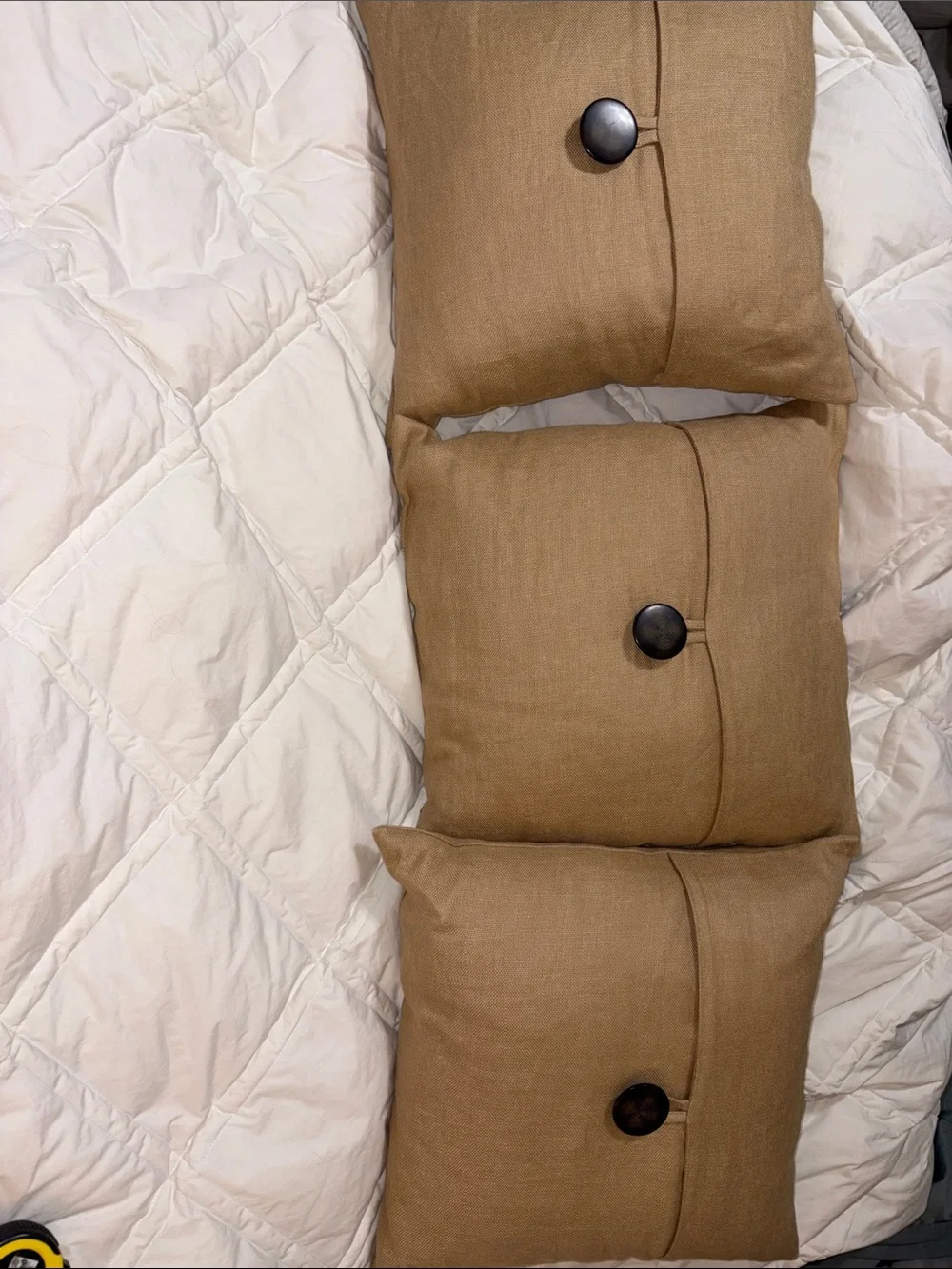 Set of 3 Like new Pottery Barn Linen Throw Pillow + Down Insert